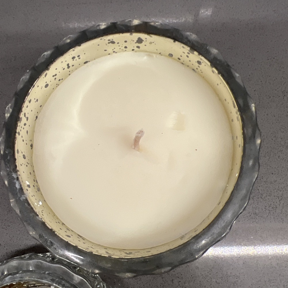 Magnolia &PATCHOULI Scented Candle 8oz Hand Poured In The USA Mercury Glass Jar - Picture 4 of 9